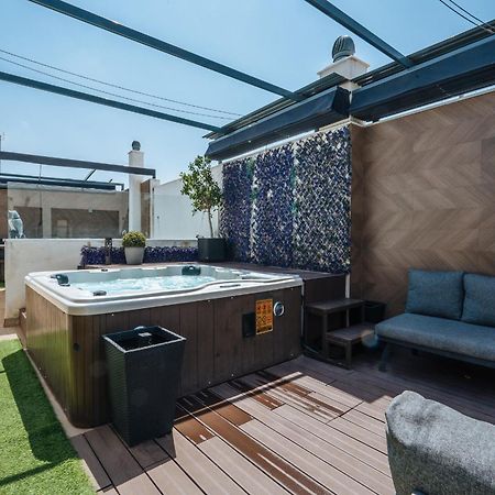 Elegant Duplex 3 Master Bedrooms And Private Sevilla Bagian luar foto