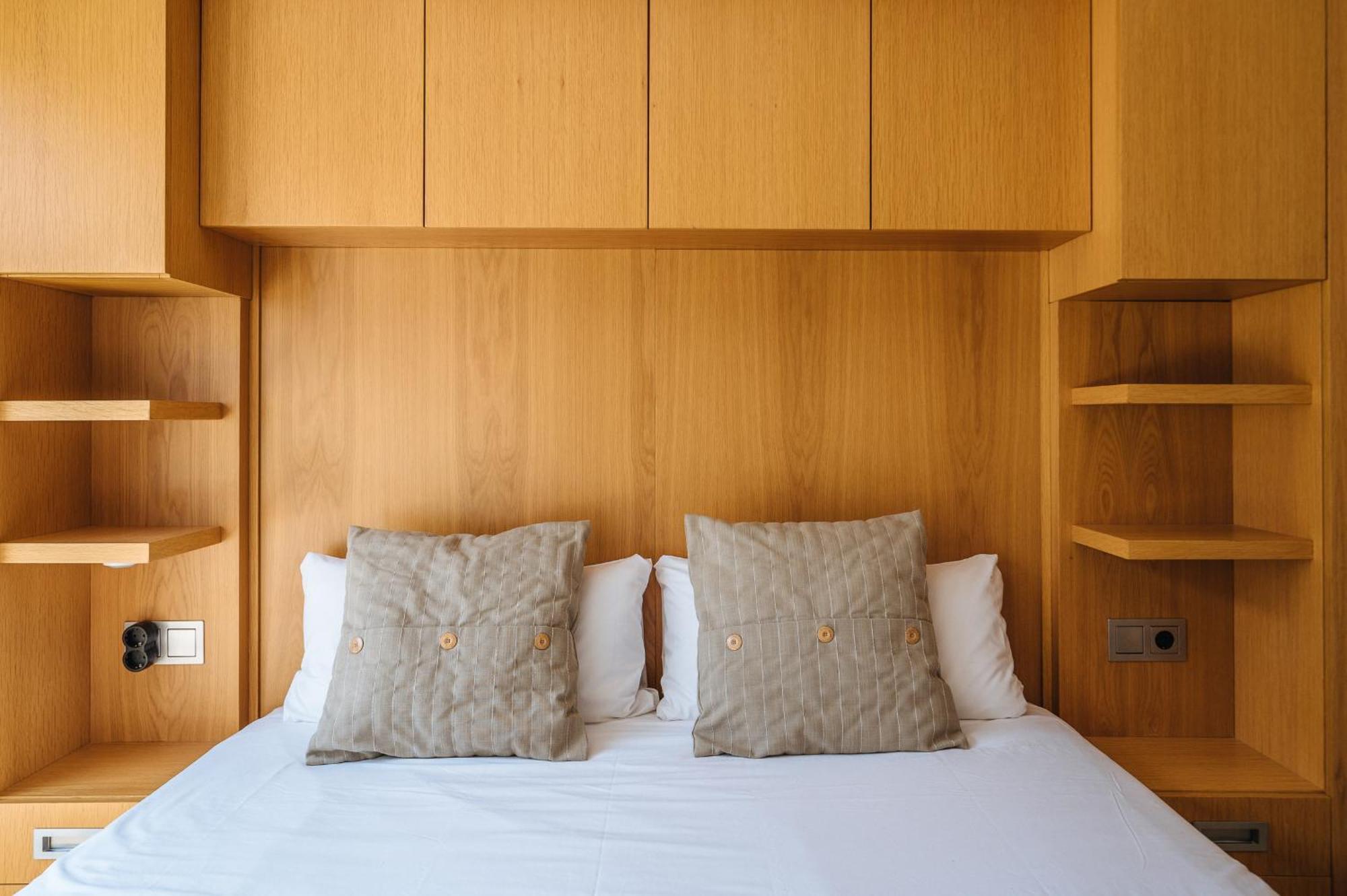 Elegant Duplex 3 Master Bedrooms And Private Sevilla Bagian luar foto