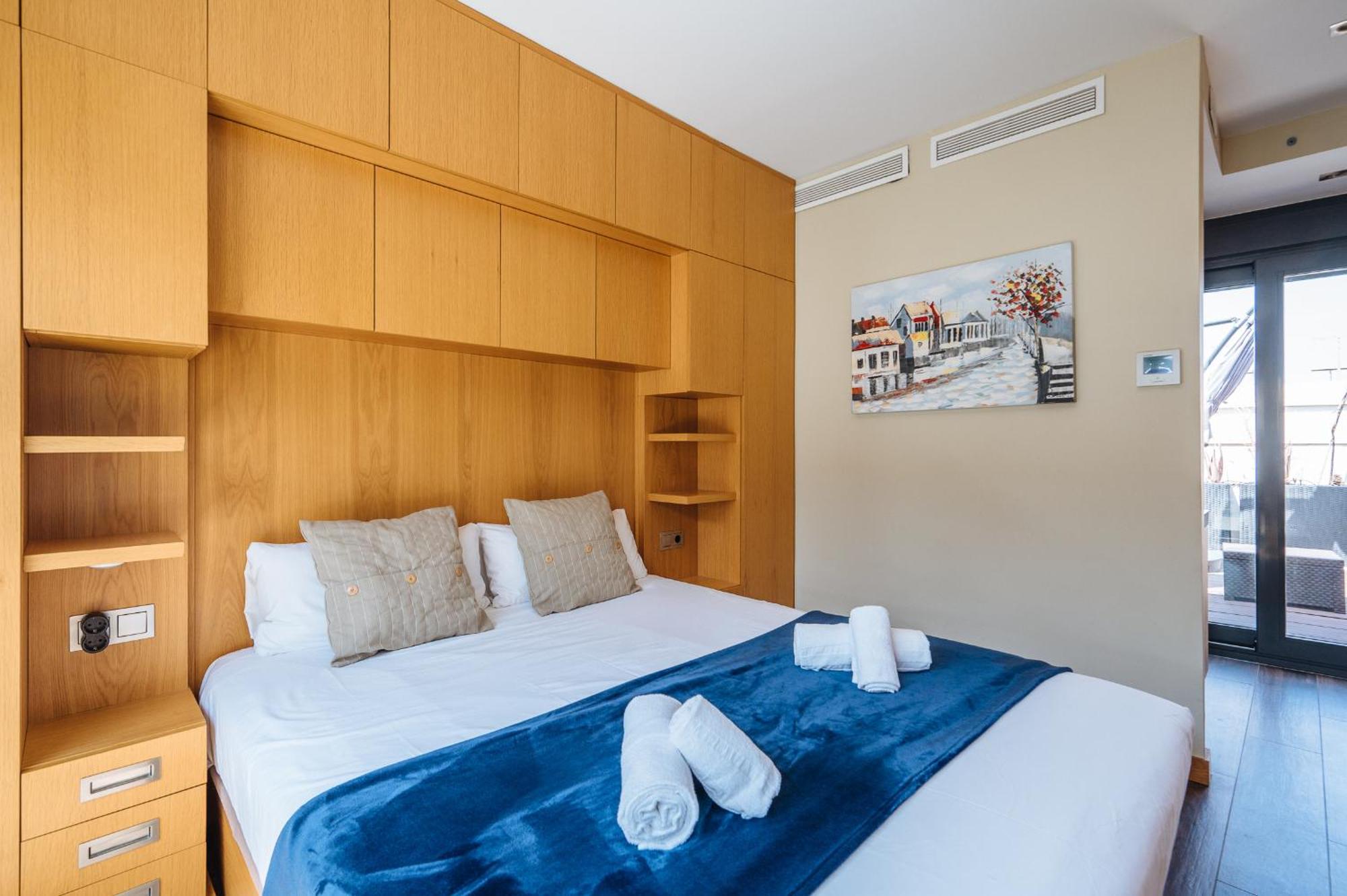 Elegant Duplex 3 Master Bedrooms And Private Sevilla Bagian luar foto