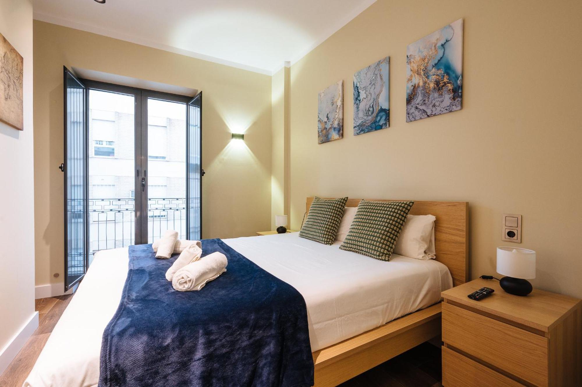 Elegant Duplex 3 Master Bedrooms And Private Sevilla Bagian luar foto