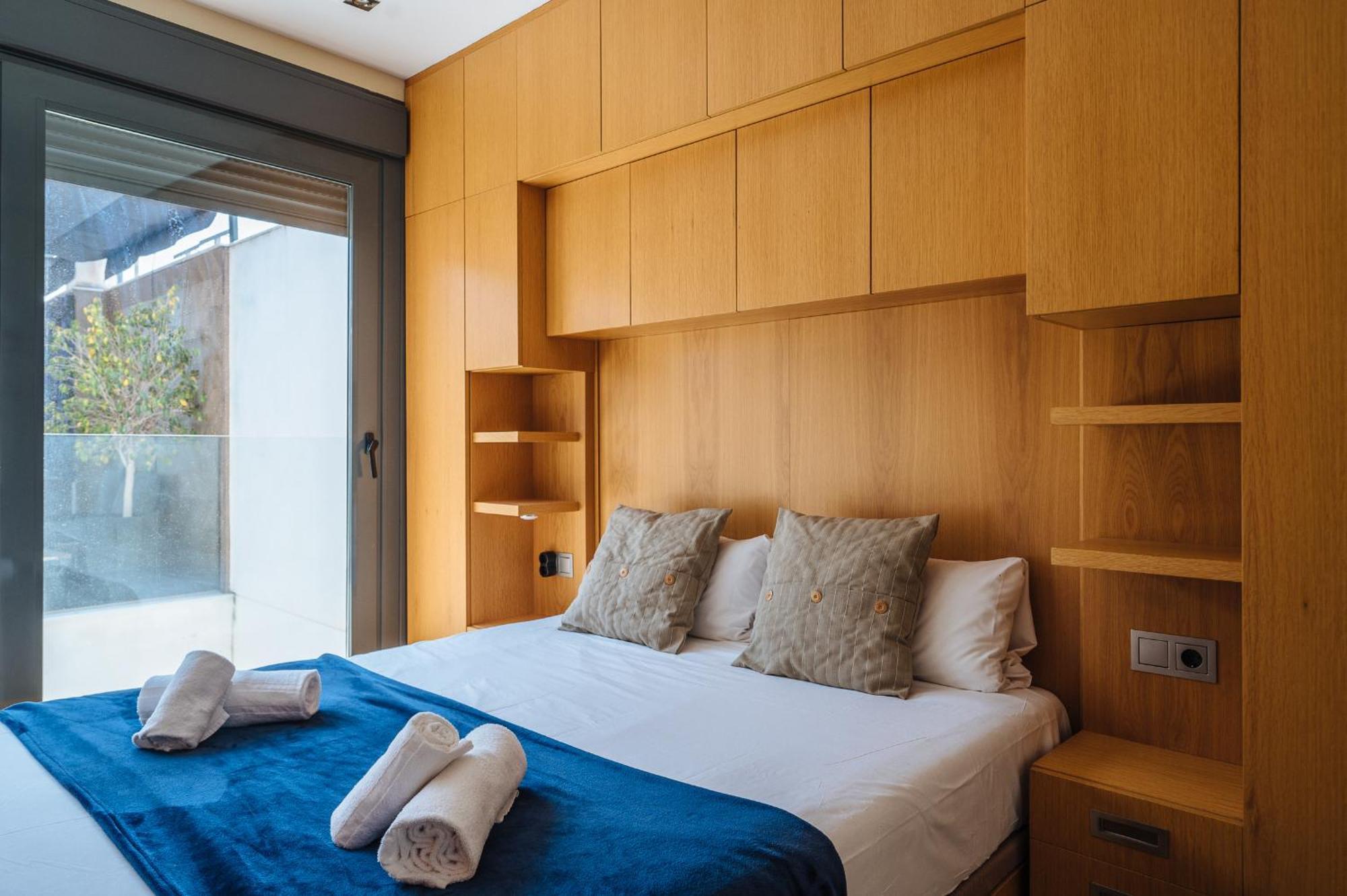 Elegant Duplex 3 Master Bedrooms And Private Sevilla Bagian luar foto